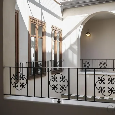 Apartment Cool&modern Apt Para 4pax En El Centro De