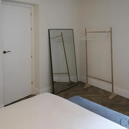 Cool&modern Apt Para 4pax En El Centro De